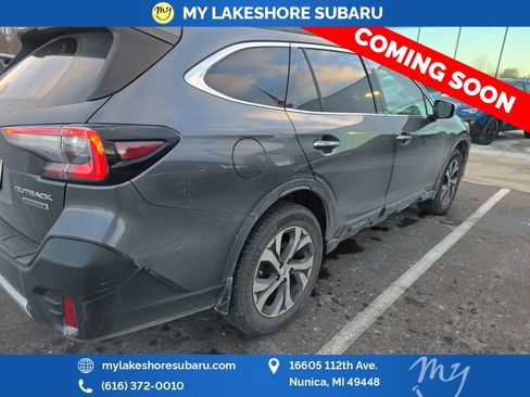 Used 2020 Subaru Outback Touring w/ Popular Package #2 image 9