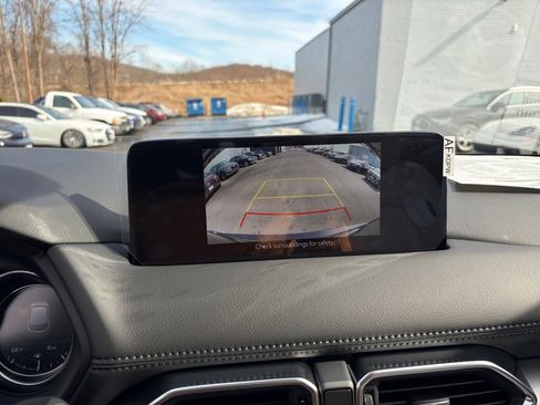 New 2025 MAZDA CX-5 AWD 2.5 S w/ Preferred Package image 17