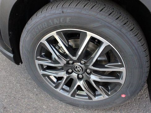 New 2026 Toyota Corolla Cross XLE image 57