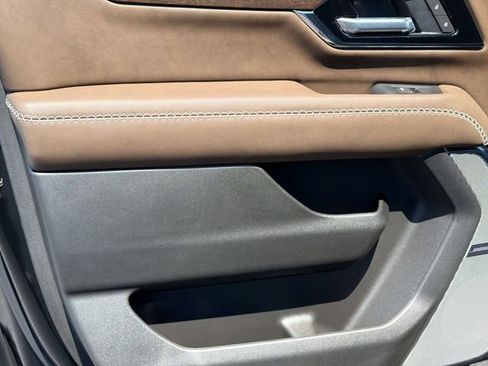 New 2026 GMC Yukon XL Denali Ultimate image 11