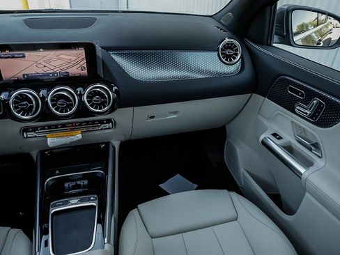 New 2026 Mercedes-Benz GLA 250 image 15