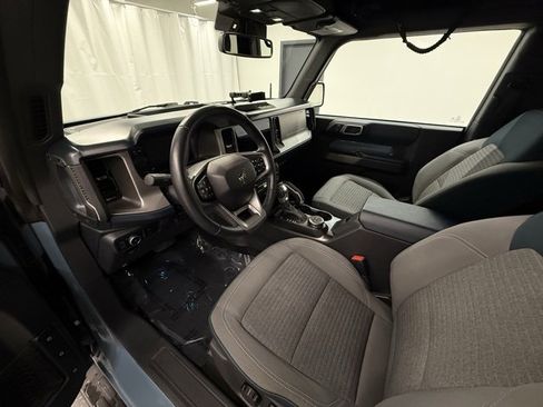 Used 2023 Ford Bronco Outer Banks image 11