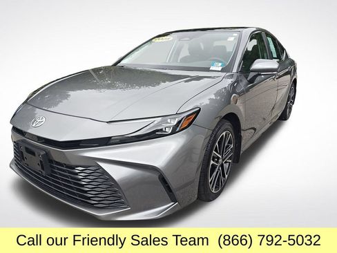 Certified 2025 Toyota Camry XLE AWD/4WD image 1