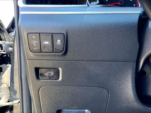 Used 2022 Kia K5 LXS FWD image 33