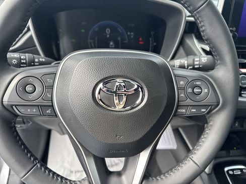 New 2025 Toyota Corolla Cross AWD Hybrid image 18