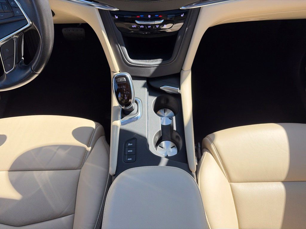Used 2019 Cadillac XT5 Luxury AWD/4WD image 23