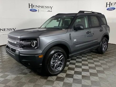 Used 2025 Ford Bronco Sport Big Bend w/ Convenience Package image 2