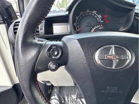 Used 2013 Scion iQ image 11