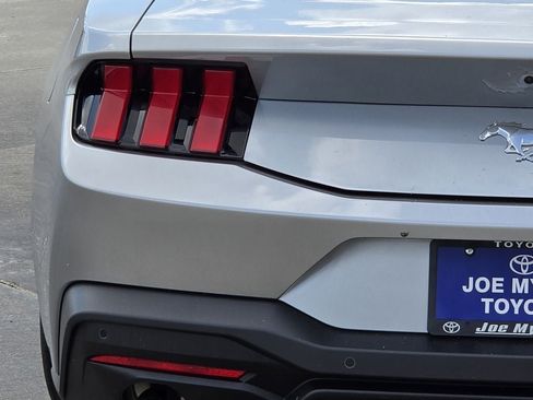 Used 2026 Ford Mustang Premium RWD image 10