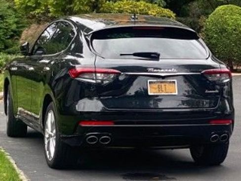 Used 2022 Maserati Levante GT image 5