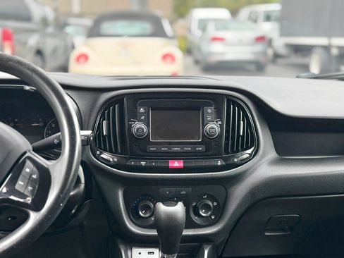 Used 2018 RAM ProMaster City Tradesman FWD image 18
