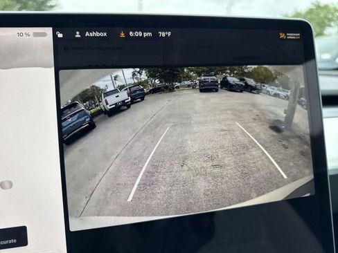 Used 2023 Tesla Model Y Performance AWD/4WD image 17