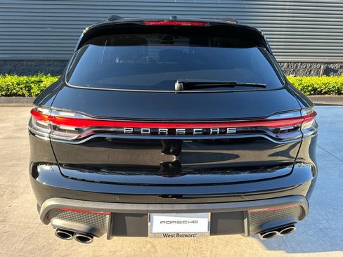 Used 2026 Porsche Macan image 12