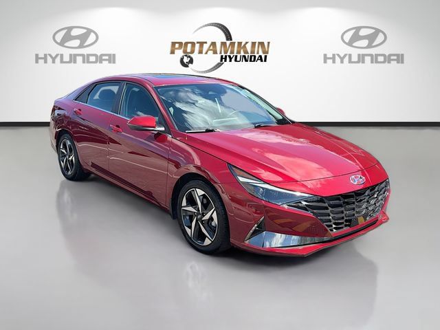 Used 2023 Hyundai Elantra Limited FWD image 3