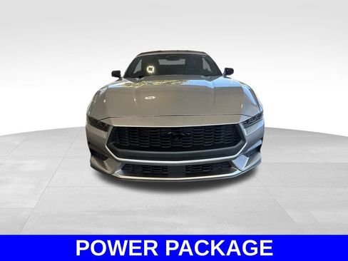 Used 2024 Ford Mustang Premium image 9
