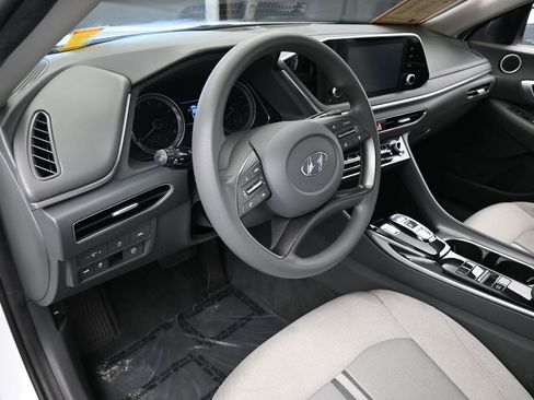 Used 2022 Hyundai Sonata SE image 10