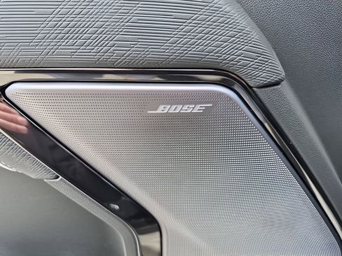 Used 2026 GMC Sierra 2500 AT4X w/ LPO, Black Badging Package image 29