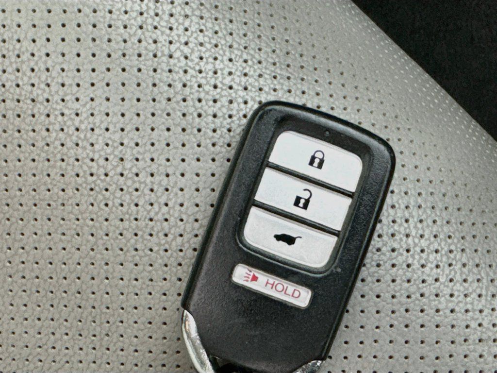 Used 2015 Honda CR-V EX-L image 37