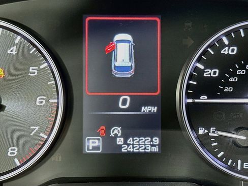 Used 2024 Subaru Outback Premium AWD/4WD image 12
