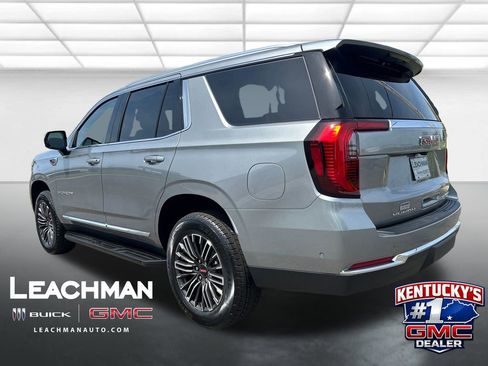 New 2026 GMC Yukon Elevation w/ LPO, Floor Liner Package AWD/4WD image 5