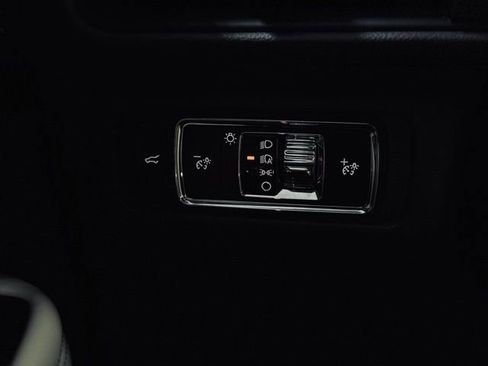 Certified 2022 Lincoln Corsair Reserve w/ Equipment Group 201A AWD/4WD image 34