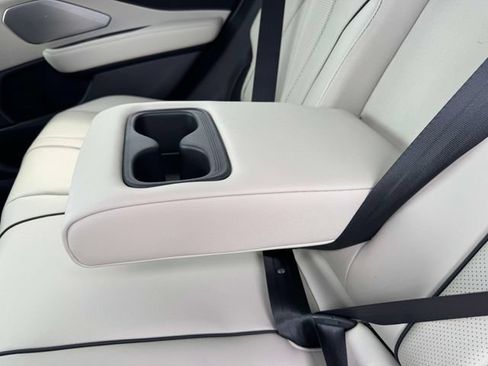New 2026 Acura RDX w/ Advance Package AWD/4WD image 8