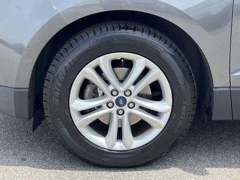 Used 2019 Ford Edge SEL w/ Equipment Group 201A FWD image 28