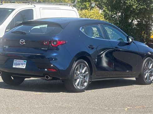 Used 2022 MAZDA MAZDA3 s AWD/4WD image 3