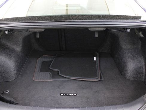 Used 2023 Nissan Altima 2.5 SR w/ SR Premium Package FWD image 31
