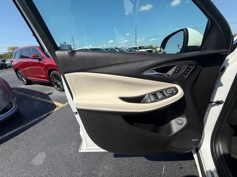 Used 2026 Buick Encore GX Avenir w/ Avenir Convenience Package AWD/4WD image 11