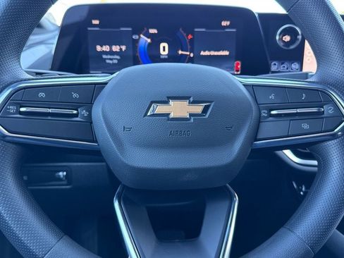 New 2026 Chevrolet Equinox EV LT FWD image 23