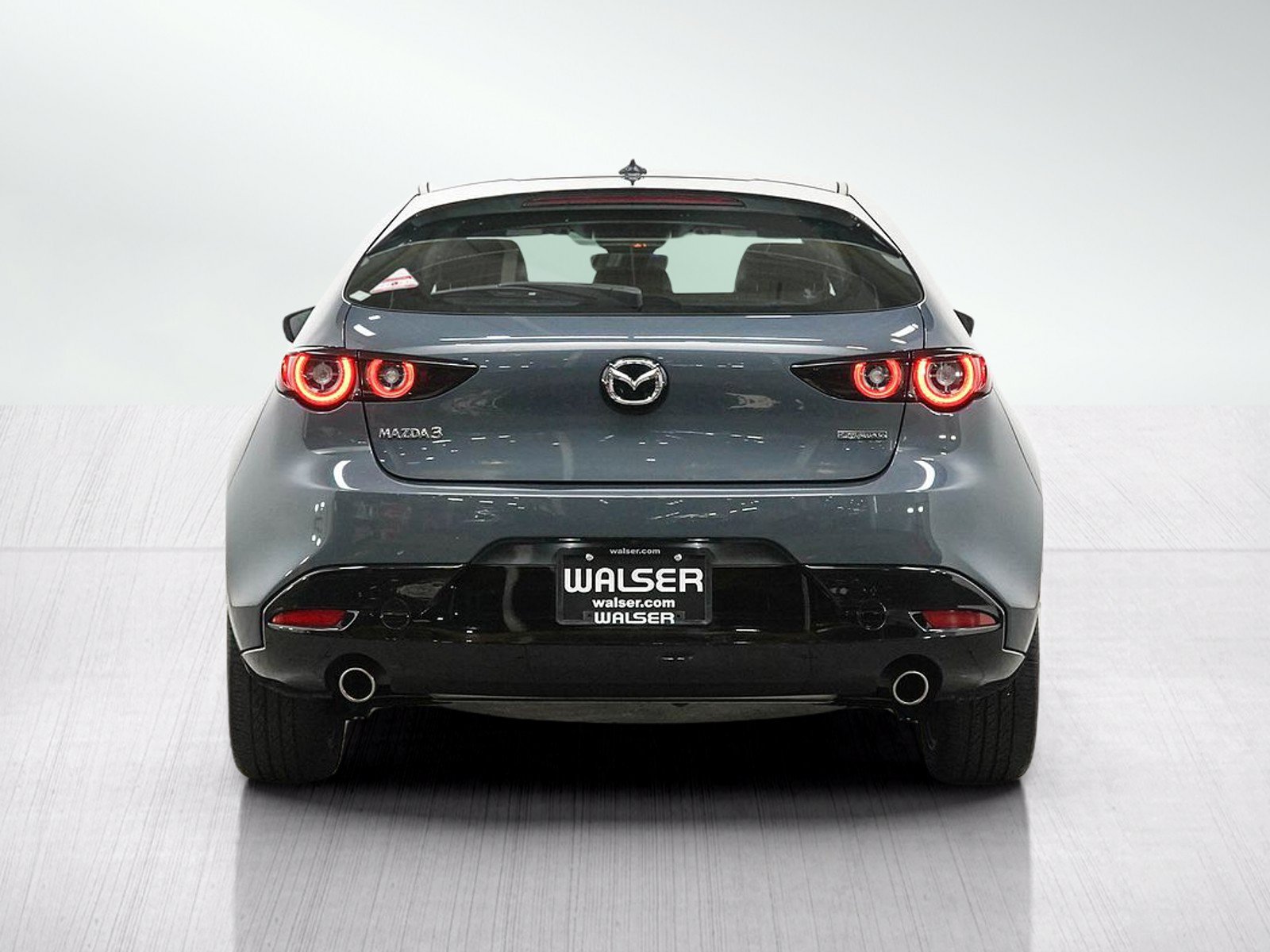 Used 2022 MAZDA MAZDA3 s FWD image 4