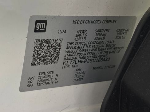 Used 2025 Chevrolet Trax LT image 29