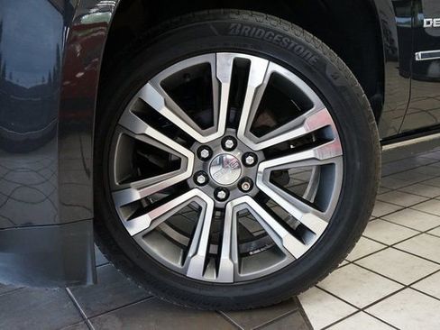 Used 2020 GMC Yukon Denali w/ Denali Ultimate Package AWD/4WD image 60
