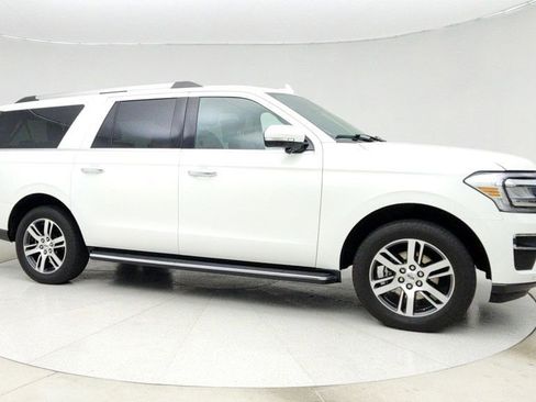Used 2022 Ford Expedition Max Limited image 3