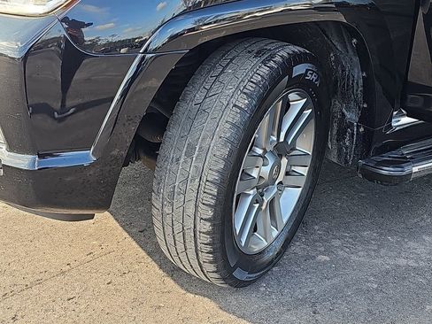 Used 2012 Toyota 4Runner Limited image 36