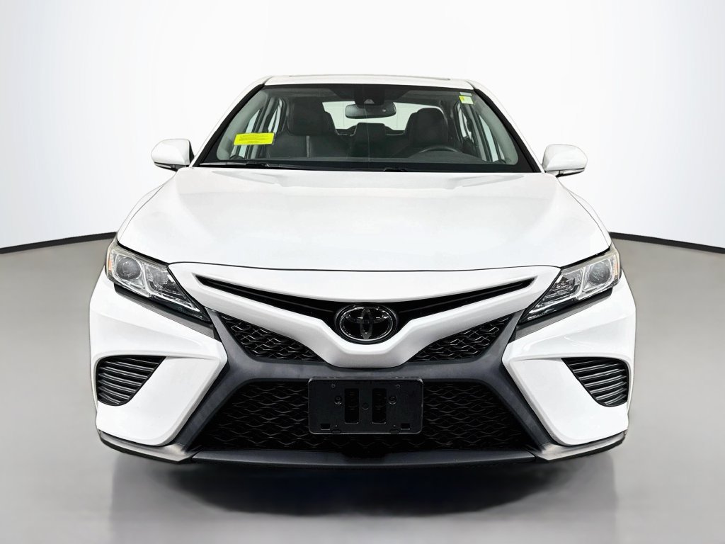 Used 2020 Toyota Camry SE w/ Audio Package FWD image 11