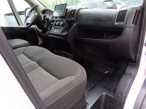 Used 2017 RAM ProMaster 2500 FWD image 24