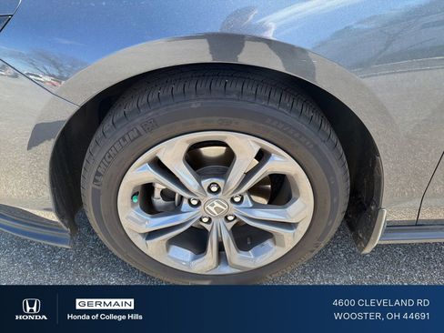 Used 2024 Honda Accord EX image 10