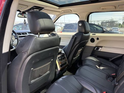 Used 2015 Land Rover Range Rover Sport HSE AWD/4WD image 15