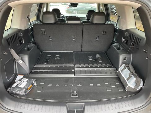 Used 2025 Hyundai Santa Fe Limited FWD image 42
