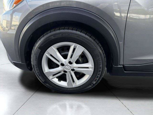 Used 2020 Nissan Kicks S FWD image 54