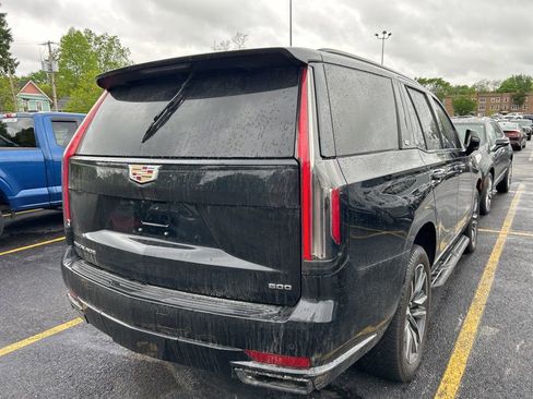Used 2023 Cadillac Escalade Sport AWD/4WD image 6