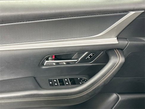 Used 2024 MAZDA CX-90 3.3 Turbo w/ Preferred Plus image 24