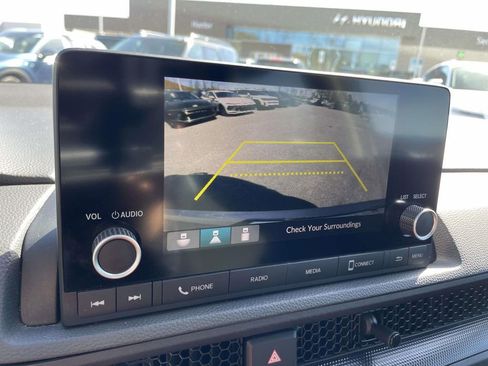 Used 2023 Honda CR-V LX image 15