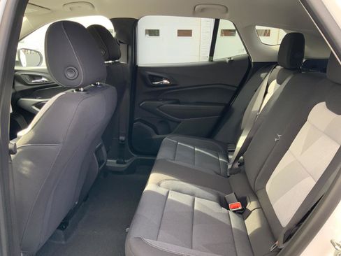 New 2026 Chevrolet Trax LS image 11