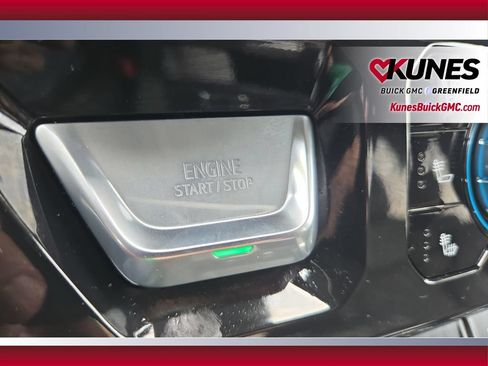 New 2026 GMC Sierra 2500 Denali w/ Denali Reserve Package AWD/4WD image 30