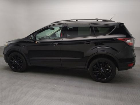 Used 2017 Ford Escape Titanium FWD image 3