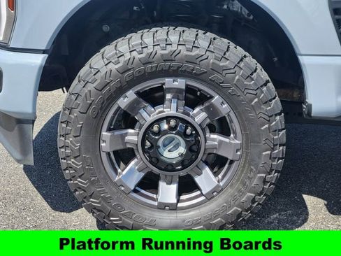 Used 2024 Ford F250 Lariat w/ Sport Appearance Package AWD/4WD image 9