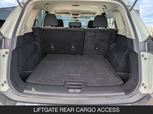 Used 2023 Nissan Rogue SV image 20
